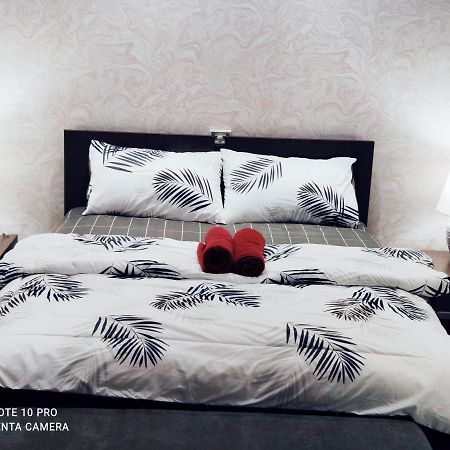Kumkum Homestay Studio Нусаджая Екстериор снимка