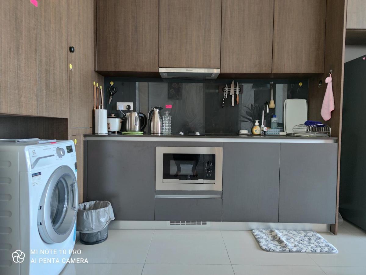 Kumkum Homestay Studio Нусаджая Екстериор снимка